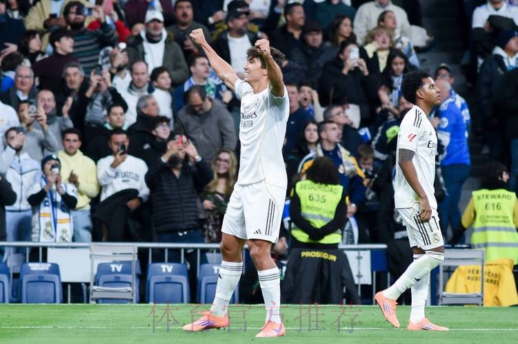 皇马5-1贝蒂斯距榜首4分 贡萨洛戴帽罗德里戈2助 皇马5-1贝蒂斯距榜首4分 贡萨洛戴帽罗德里戈2助