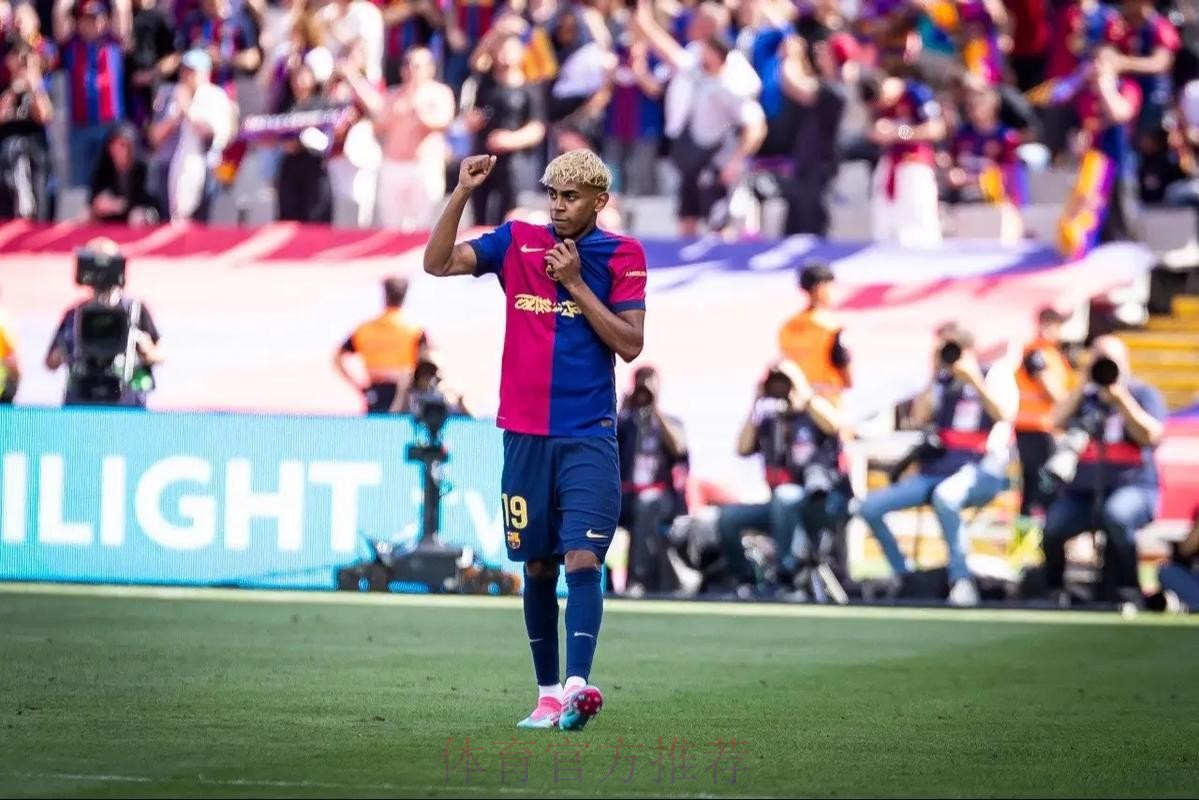 世体：巴萨对皇马国脚接连受伤退出国家队而困惑